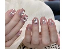 アントレイネイルの雰囲気（丁寧なケアでネイルのモチも抜群！自爪育成効果も◎）