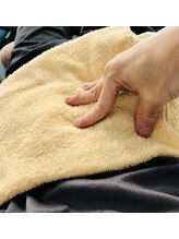 悠楽/【腸もみ】10分￥500