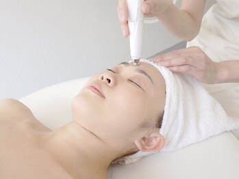 リリアーナ(LILIANA)/感動ツルスベ肌♪ダイヤピール☆