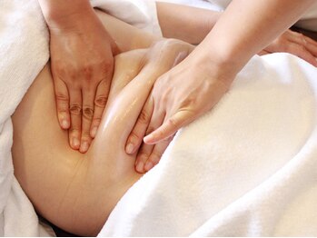 ビューティースタジオ韓美 新宿御苑前/プヨプヨお腹 /マイクロウェーブ