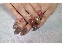 ネイルサロン R/スタイリングコース　8030円