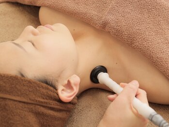 クレオ(CREO)/首肩こりにラジオ波×ヘッドスパ