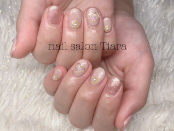 ティアラ(Tiara)/パールマグネット ハート