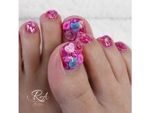 ラシサ(RA shisa)の雰囲気（FOOT／夏本番♪サンダルから見えるネイルは気持ちが上がる！！）