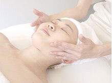 リリアーナ(LILIANA)/リフトアップフェイシャル