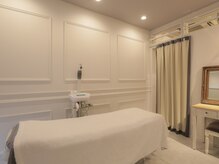 エイミス(AMIES)/エステ、まつ毛パーマルーム