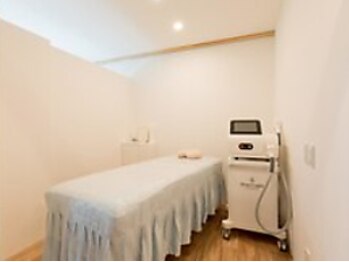 サロン ド ベルポ 高崎上並榎店(salon de bellpo.)の写真/今年こそ自信の持てる素肌へ♪丁寧なカウンセリングと寄り添った施術が好評☆お肌のトーンアップにも◎