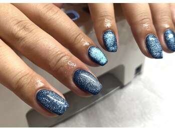 カマルスパラトゥ(KAMAL spa RATU)/マグネットネイル