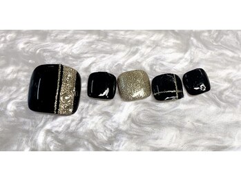 エフ(F)/縦ラインアート