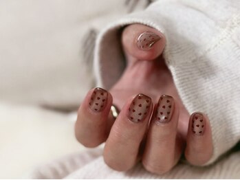 マリス(MARIS)の写真/”シンプル×トレンド”をおさえたデザインで唯一無二のお手元に☆爪の形までこだわり指先を綺麗に彩ります