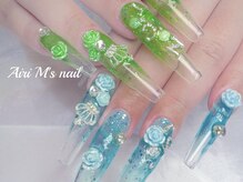 エムズ ネイル アンド アイ(M’s nail & eye)/