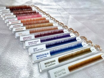 ムーズファム(Mus' Fam)の写真/イマドキは断然カラエク推し☆自然なのにしっかり垢抜ける♪カラーも豊富にご用意◎