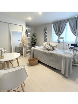 サロン デュ クレオ(salon du cLeo)の写真/【深夜営業】深夜0時まで営業！お仕事帰り/学校・習い事のお迎え後などにも！お子様同伴も可◎