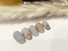 エムプラスビューティー(M+)/シンプルデザイン