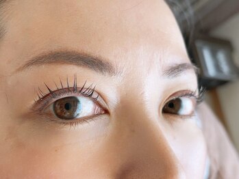 パールブルー(All Perl blue)の写真/全体のバランスの見極め×高技術×モチの良さ◎似合せまつげパーマ&マツエクで自信の持てるモテ可愛eyeに＊