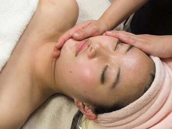 アウラ(Aula)/フェイシャルコースもご用意★