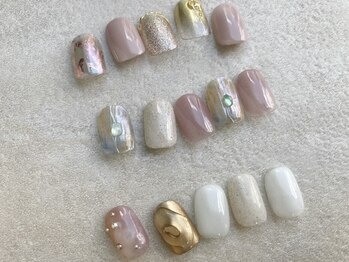 グラッドネイル 銀座店(GLAD nail)の写真/選べる定額デザイン♪[オフ込/6900円~]華やかからシンプルまで幅広いデザインをご用意★パラジェル無料◎