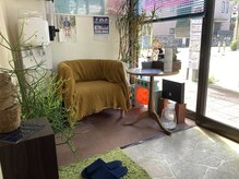 夜の10時半まで営業していますので、お仕事帰りに◎  ＊肩こり