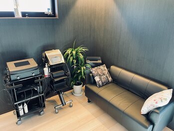 オンリーユー接骨院(ONLY YOU接骨院)/待合室