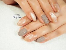 タイニーツリー(Tiny Tree)/マットデザインネイル