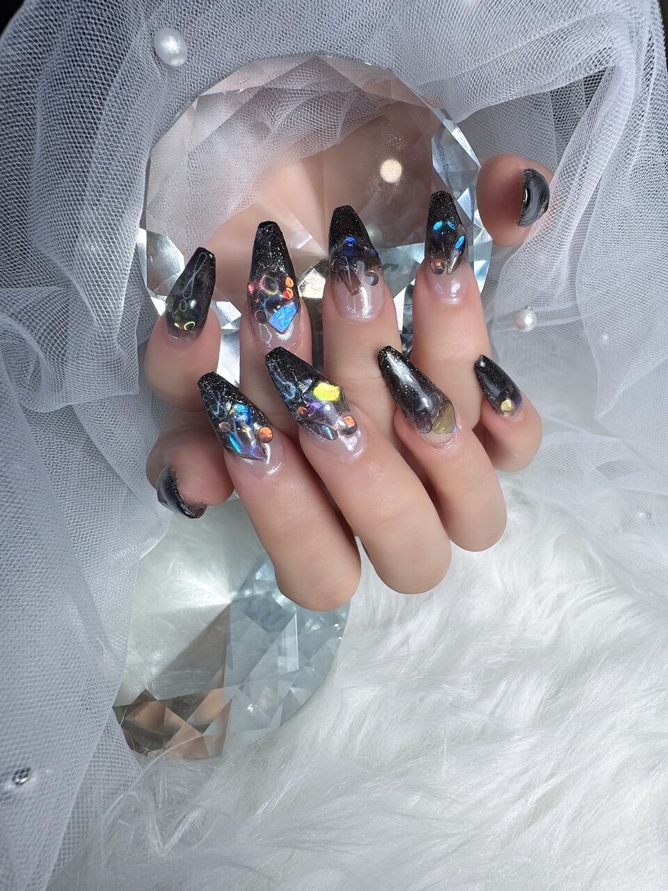 2026年冬トレンド】ラメグラデーション 夏のネイルデザイン集｜人気順