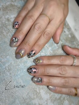 エイミー(eimy)/ミラーベースレオパnail