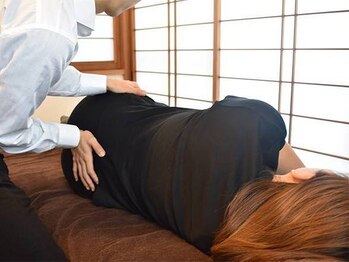 かがやき整体院の写真/姿勢が悪い、首肩が痛い、腰がつらい、そんな方に◎原因を見極め、的確にアプローチ☆施術後の変化に驚く！