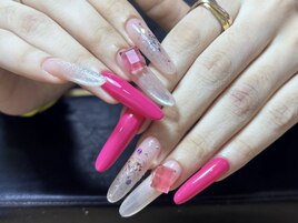 長さ出しシンプデザインネイル