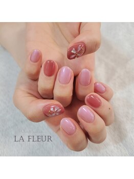 ラ フルール(La Fleur)/シンプルネイル