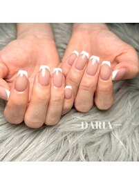 指先美人！フレンチネイル