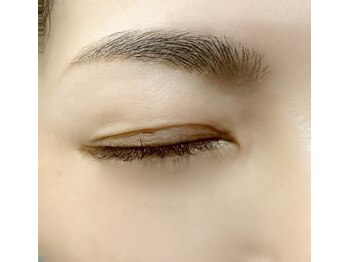 アルファ(alpha)/美眉スタイリング