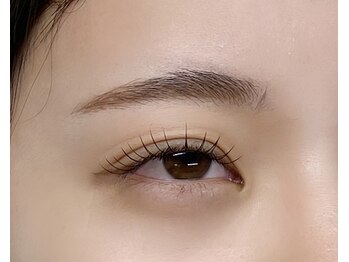 アイサロン パフューム(PURFUME)/少ない本数でナチュラル盛れ