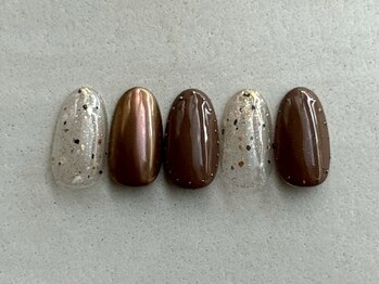 ネイルサロン ブランロール 三軒茶屋店(Blanl'or)/ブラウン　×スタッズ/三軒茶屋