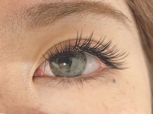 ラヴィアイリス 甲府東店(Lavie Eyeris)/オールブラックでボリューム◎
