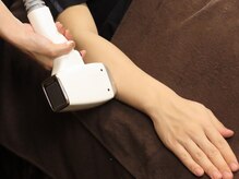 エル(L)/【施術】腕脱毛風景