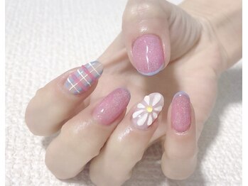 リーヴェ(Riebe)/ぷくぷくネイル