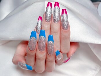ティーアンドビー ネイルスタジオ(T&B NAIL STUDIO)/
