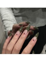 ネイルアトリエビー(nail atelier be’)/カーキフレンチ