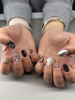 エイトドットネイル(8.nail)/