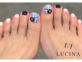 KI -1000 タイル柄フットネイル