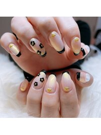 フラワーフレンチネイル