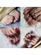 ラブロサロンの写真/夏のコーディネートを彩るフットネイルでテンション上がる!フットバス&クイック角質ケア込みで快適♪