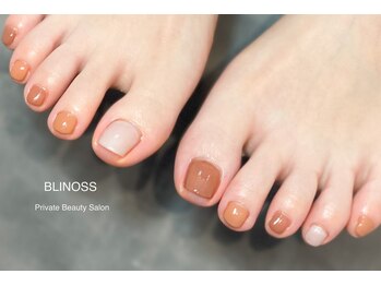 ブリノス(BLINOSS)/ブラウン☆フットネイル