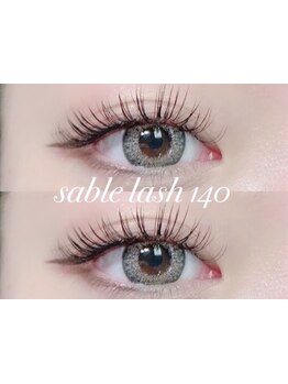 ネイル・アイメニューの同時施術が可能