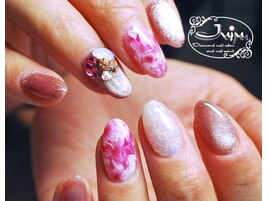 春ネイル　桜ネイル　天然石風