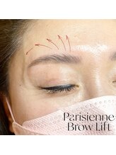 グラッディ(Glady)/パリジェンヌブロウリフト