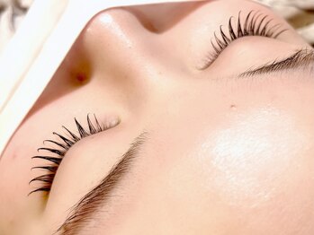 ビーケーアイラッシュ 高宮(BK-EYELASH)/まつげエクステ120本 束感仕上げ