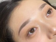 エスリリープラス(SLily+)/【眉毛パーマ】