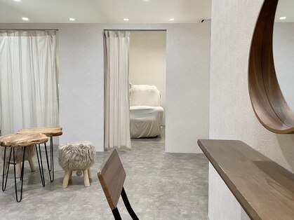 クレセントアイアンドネイル 天神大名店(Crescent Eye&Nail)の写真