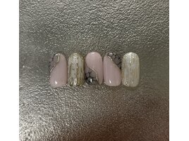 クロコダイルネイル